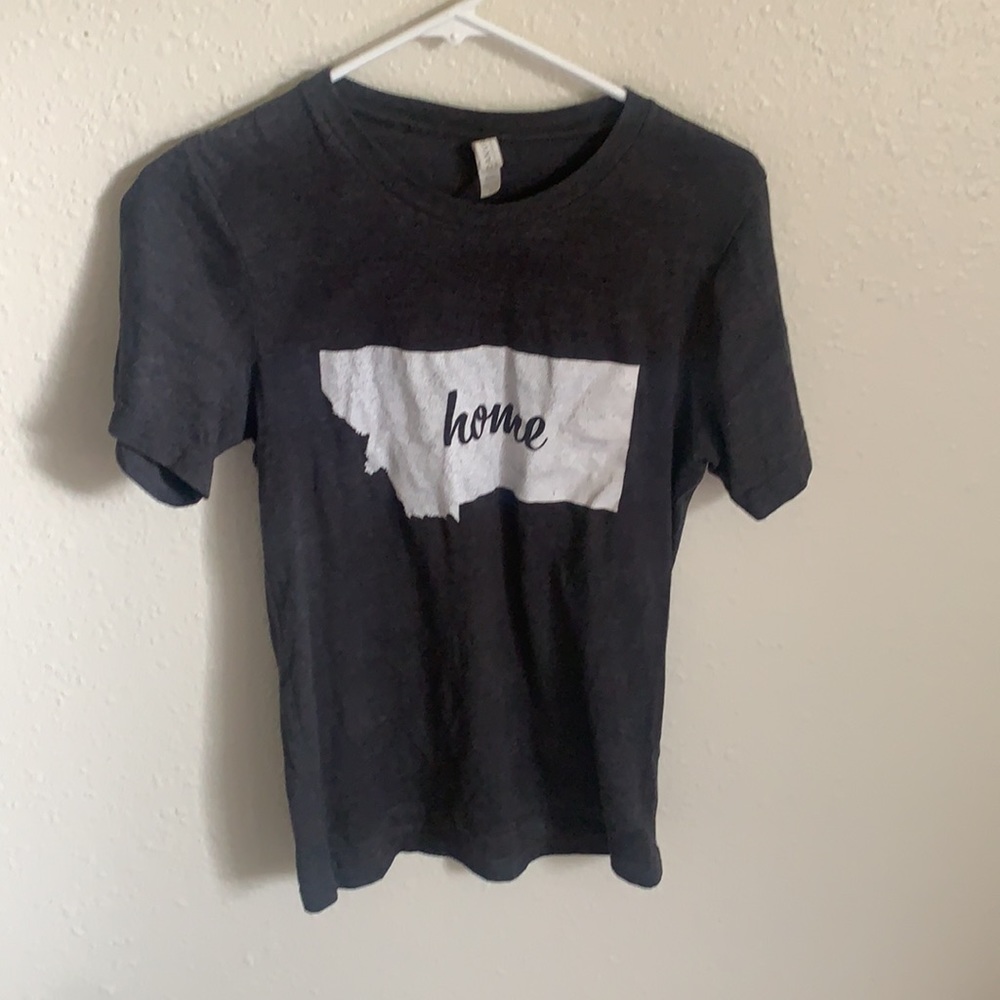 Canvas women’s tee. Small.